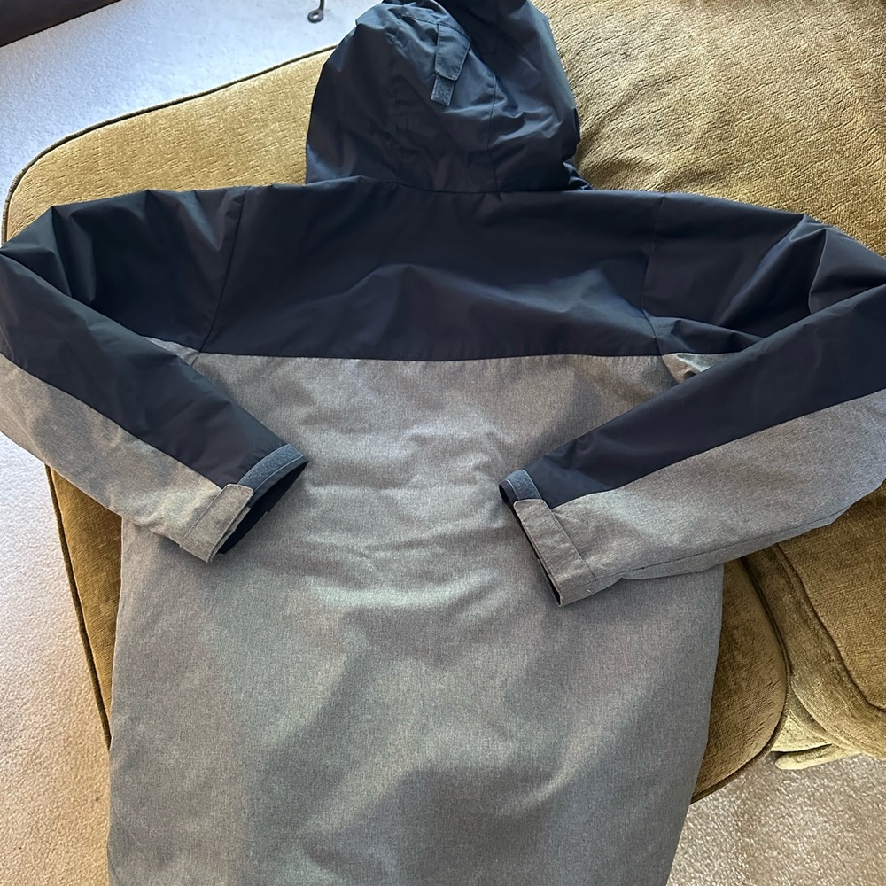 Columbia Black and Gray Ski Jacket